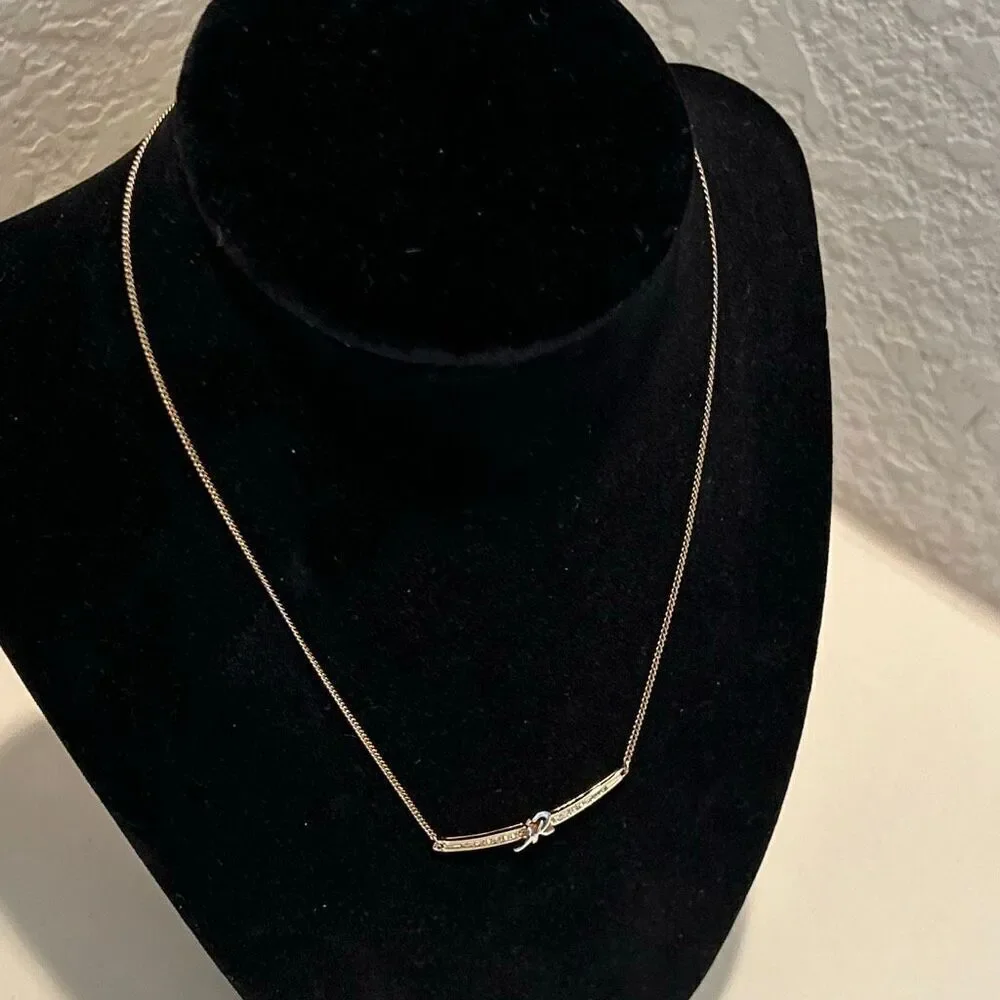 Nina Ricci Gold Plated Logo Tag Chain Necklace 14” Short Luxury Simple
